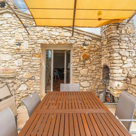 La Buisse - Grand Simiane-la-Rotonde